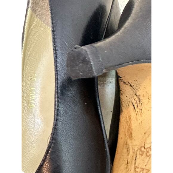 Guy Laroche Vintage Black Rose Adorned Leather Pumps Shorter Heel sz 35 - Picture 8 of 14